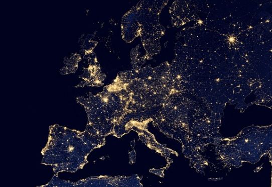 L'Europe la nuit, vue par satellite